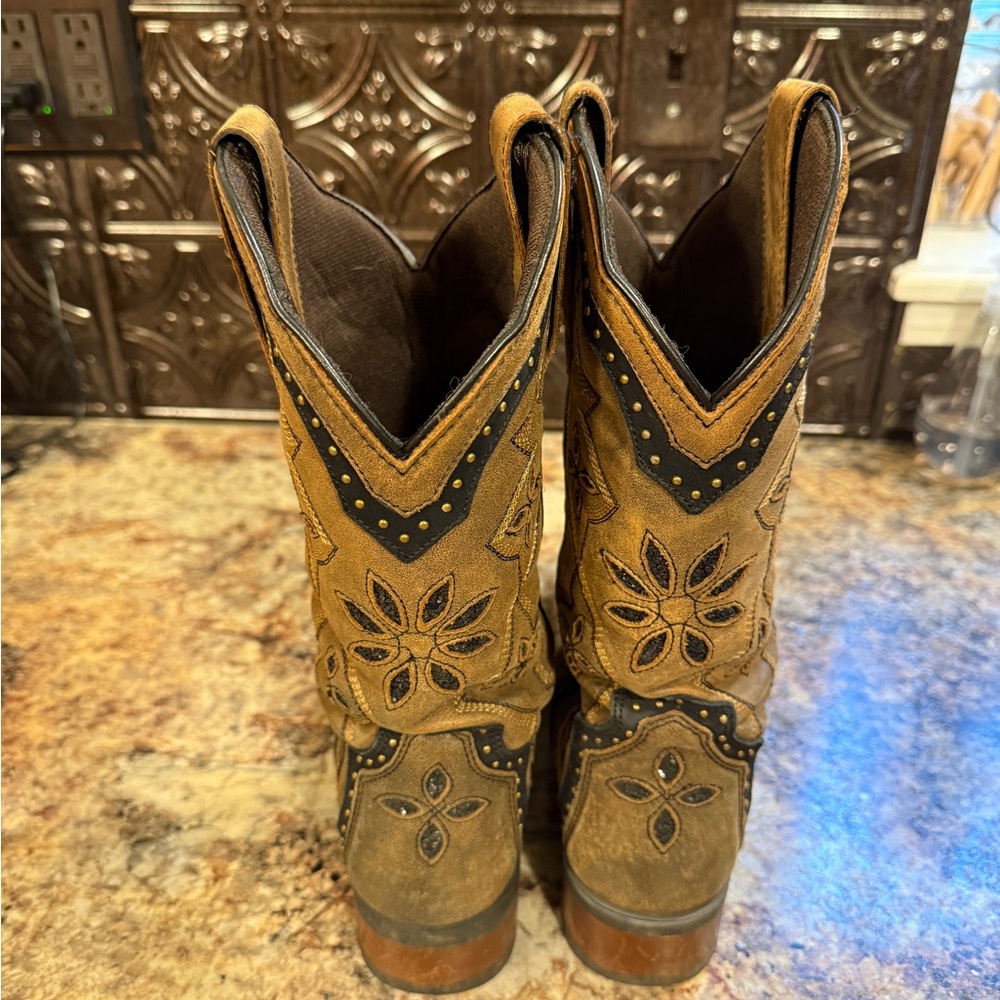 Women’s Laredo Cowboy Boots - Picture 9 of 11